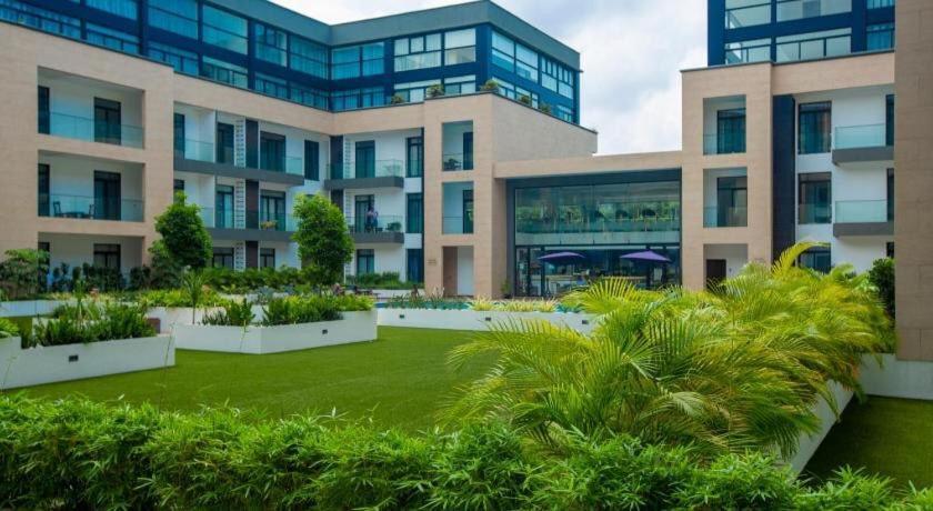Embassy Gardens Luxury Suites Cpg Accra Exterior foto